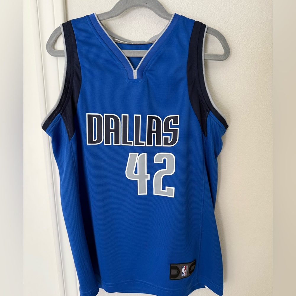 Blue Dallas Mavericks Basketball Jersey